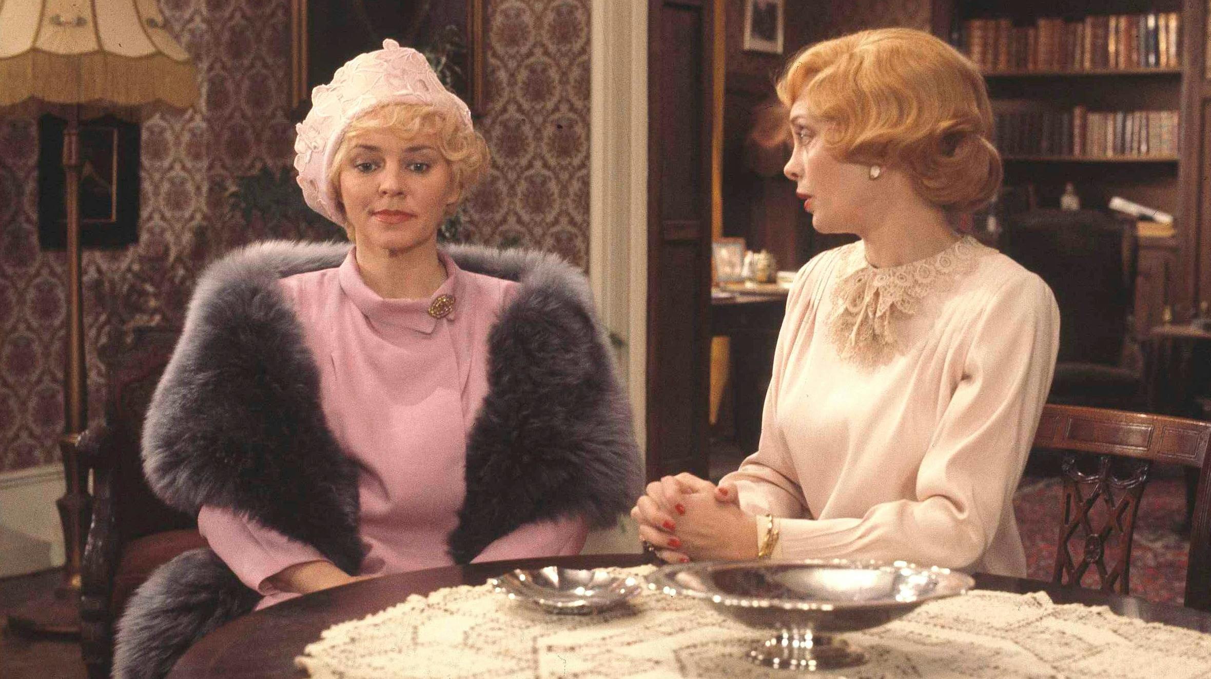 Minna og Maude Varnæs i "Matador".