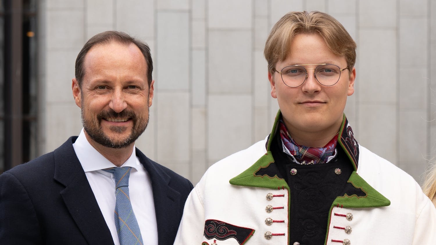 Kronprins Haakon og prins Sverre Magnus rejser snart afsted sammen. 