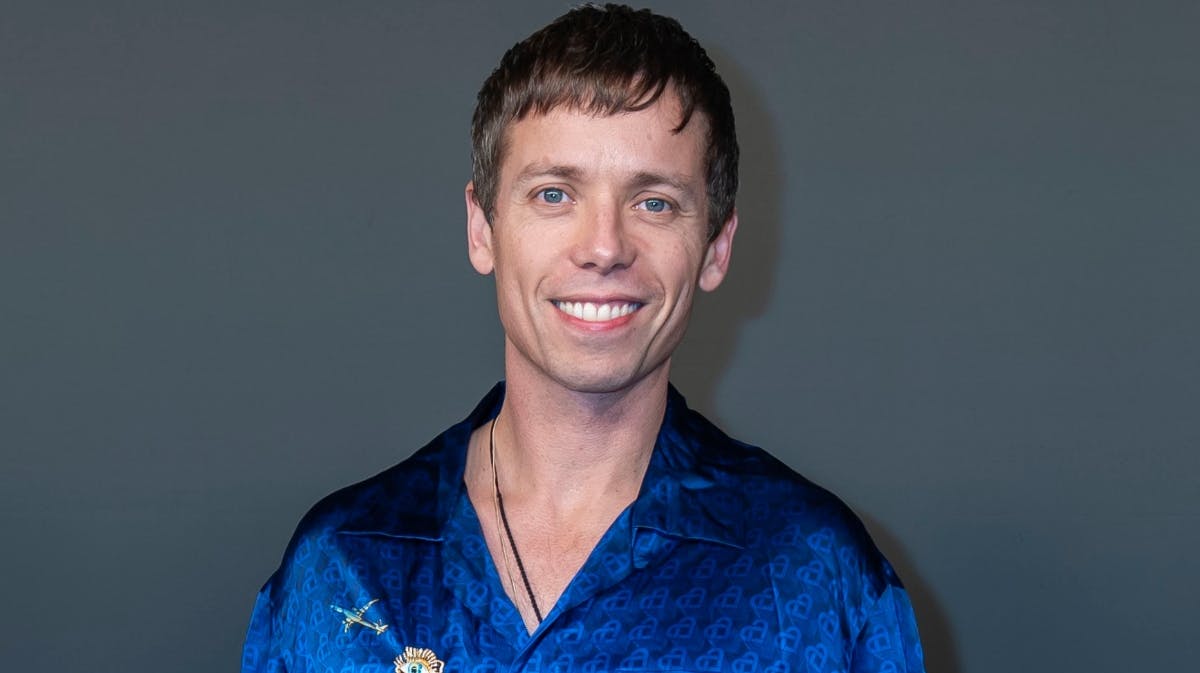 Mads Langer er godt tilfreds med at være single