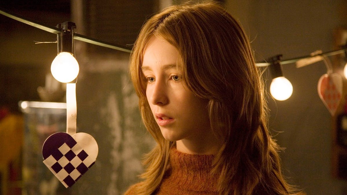 Sarah Juel Werner spiller hovedrollen som Cecilie i ”Absalons hemmelighed”.