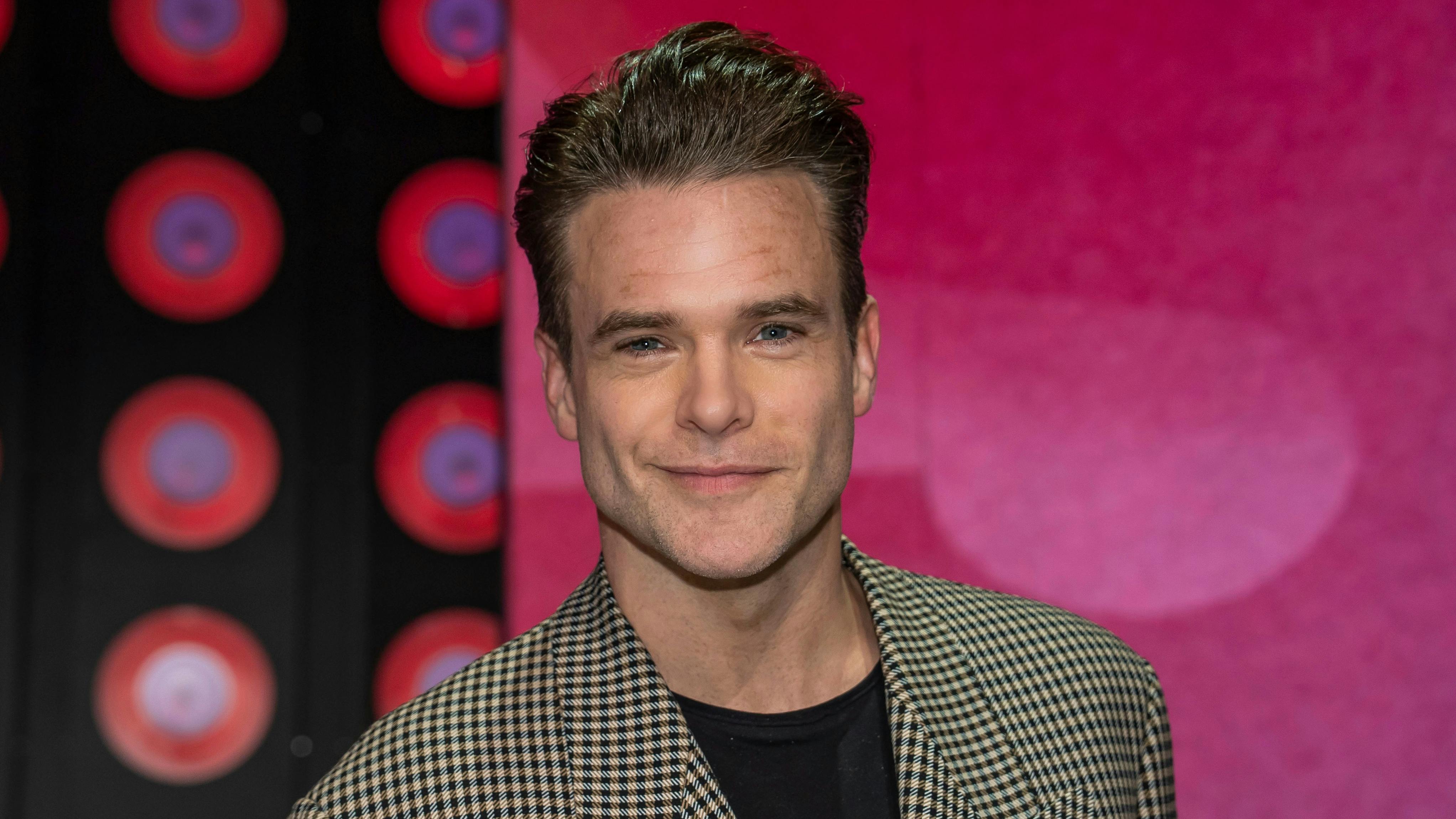 Silas Holst vender tilbage som gæstedommer i "Vild med dans". 