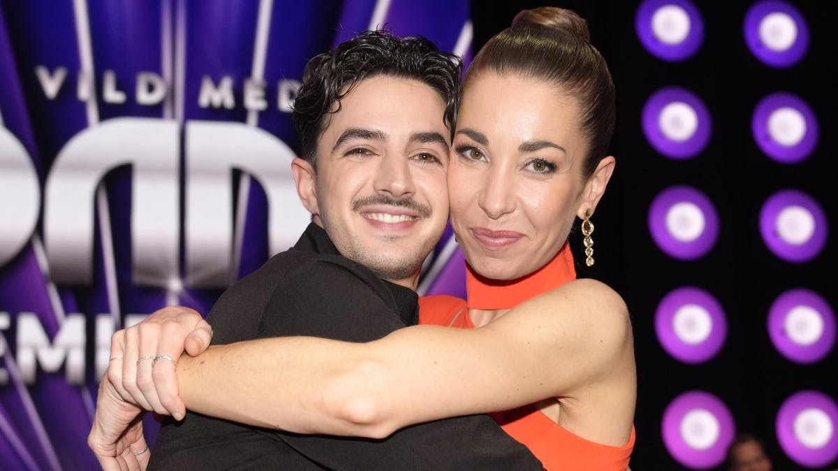 En detalje så lille, du nok ikke har spottet den: Julie Rudbæk har haft det med HVER gang