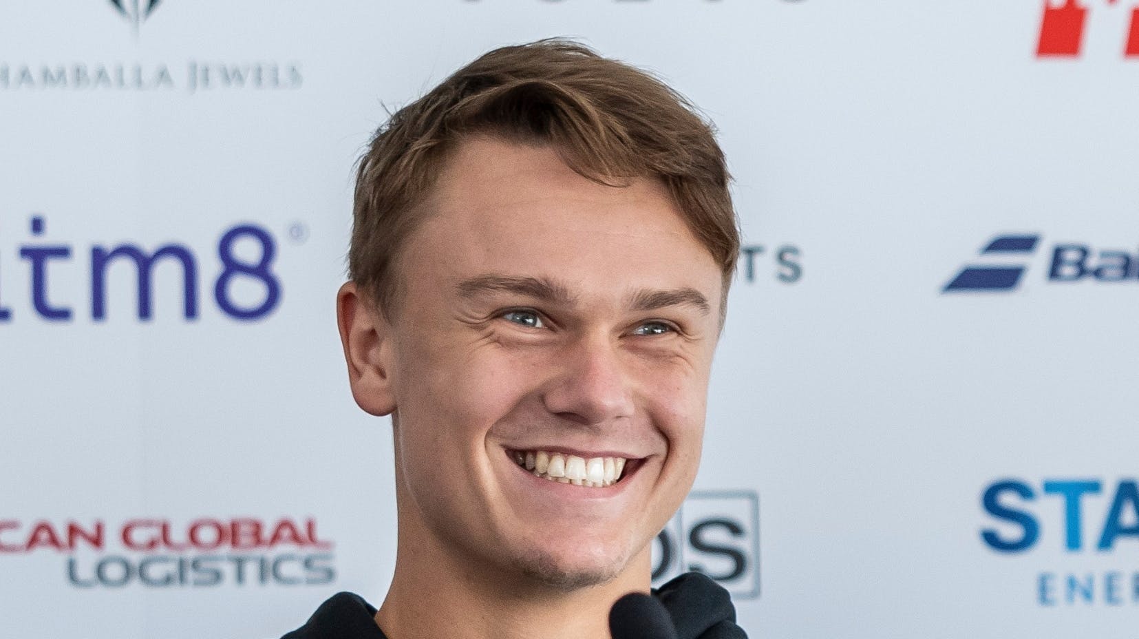 Holger Rune har endelig grund til at smile.