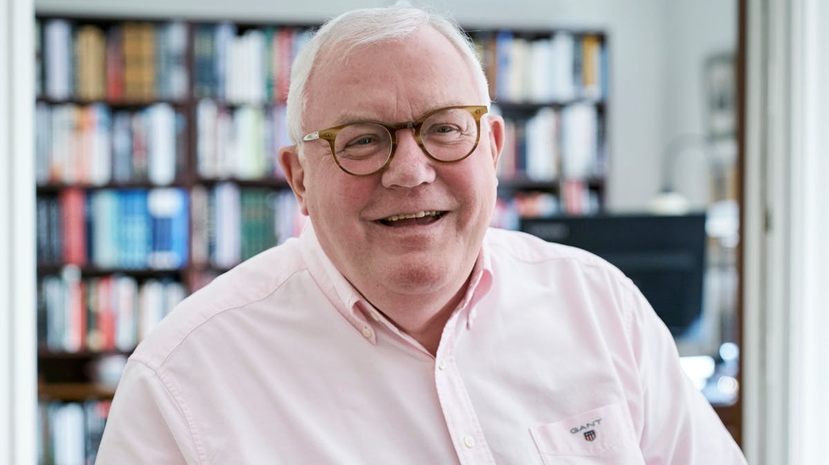 Hans Engell kan snart opleves på TV 2 i et noget anderledes format, end det han plejer at medvirke i.