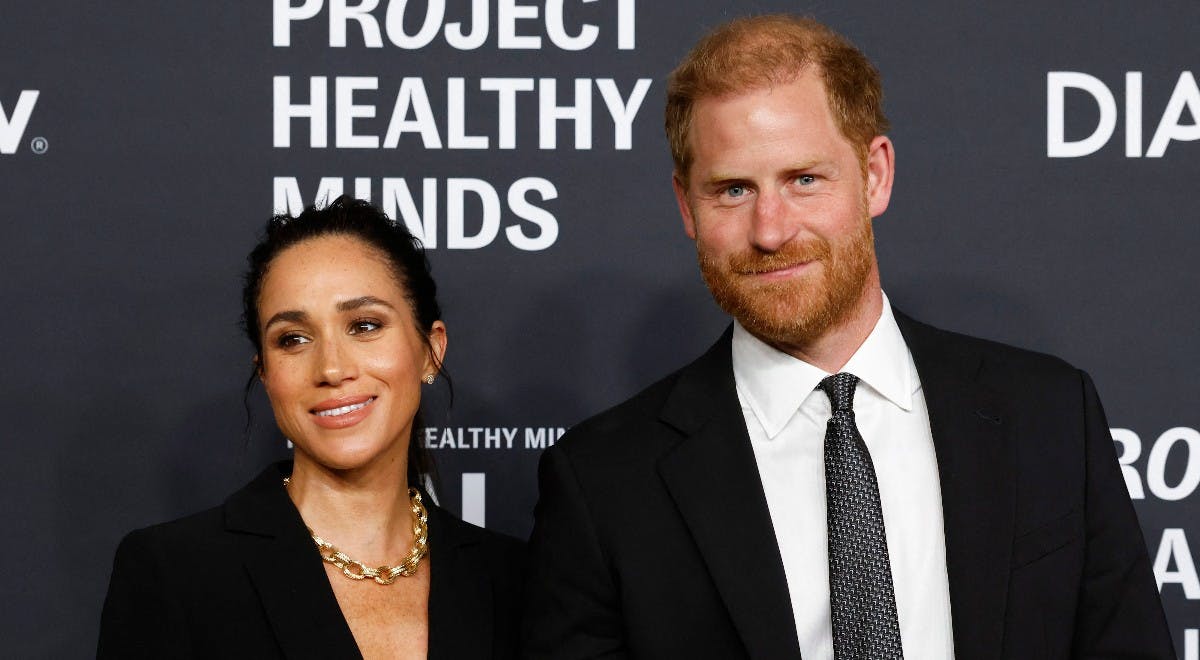 Hertuginde Meghan og prins Harry på den røde løber til World Mental Health Day-galla i Spring Studios, New York, den 9. oktober 2025.