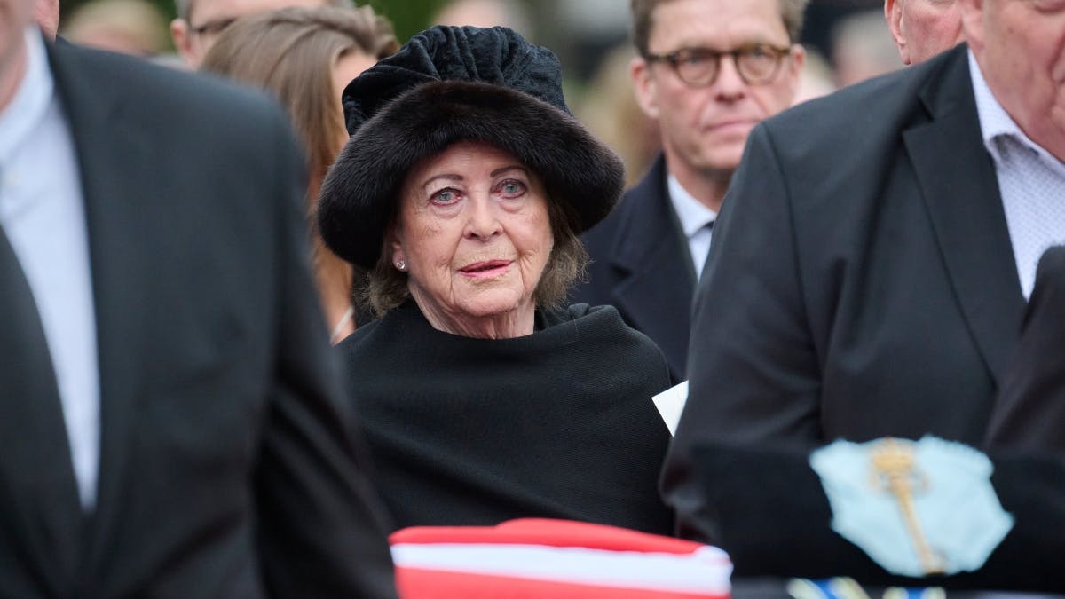 Brita Ahlefeldt-Laurvig sagde farvel til sin ægtemand efter 62 års ægteskab.