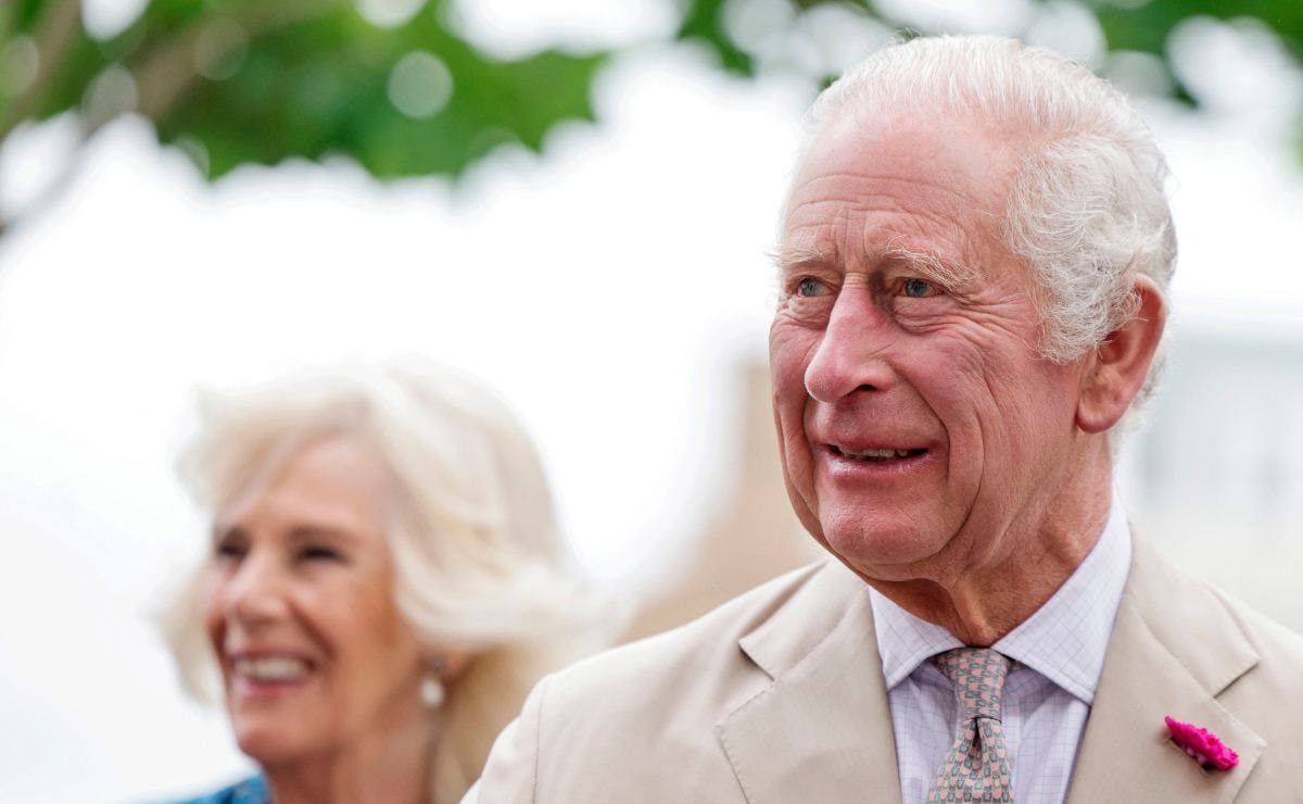 Dronning Camilla og kong Charles fotograferet i sommeren 2023. 