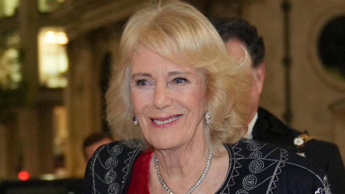 Dronning Camilla vækker opsigt med sit valg