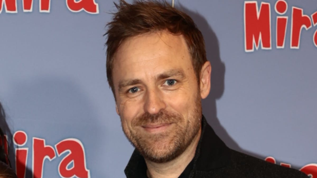 Kristian Bech var omgivet af hustru og to døtre til filmpremiere