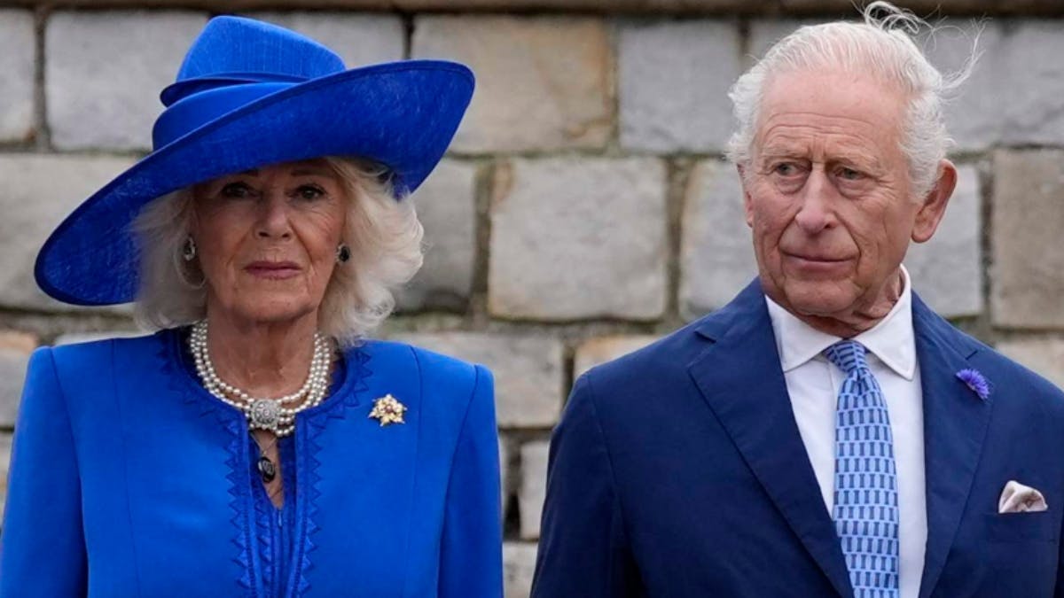 Dronning Camilla og kong Charles har mistet kær ven