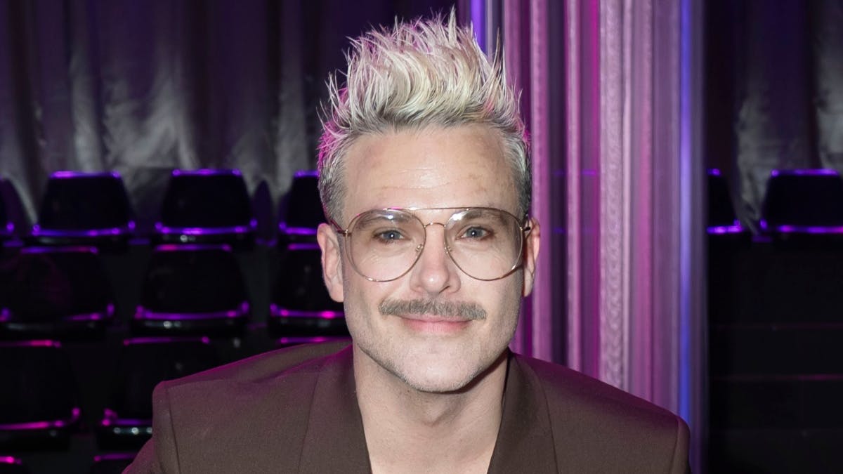 En vandskade i hjemmet har fyldt meget for Silas Holst