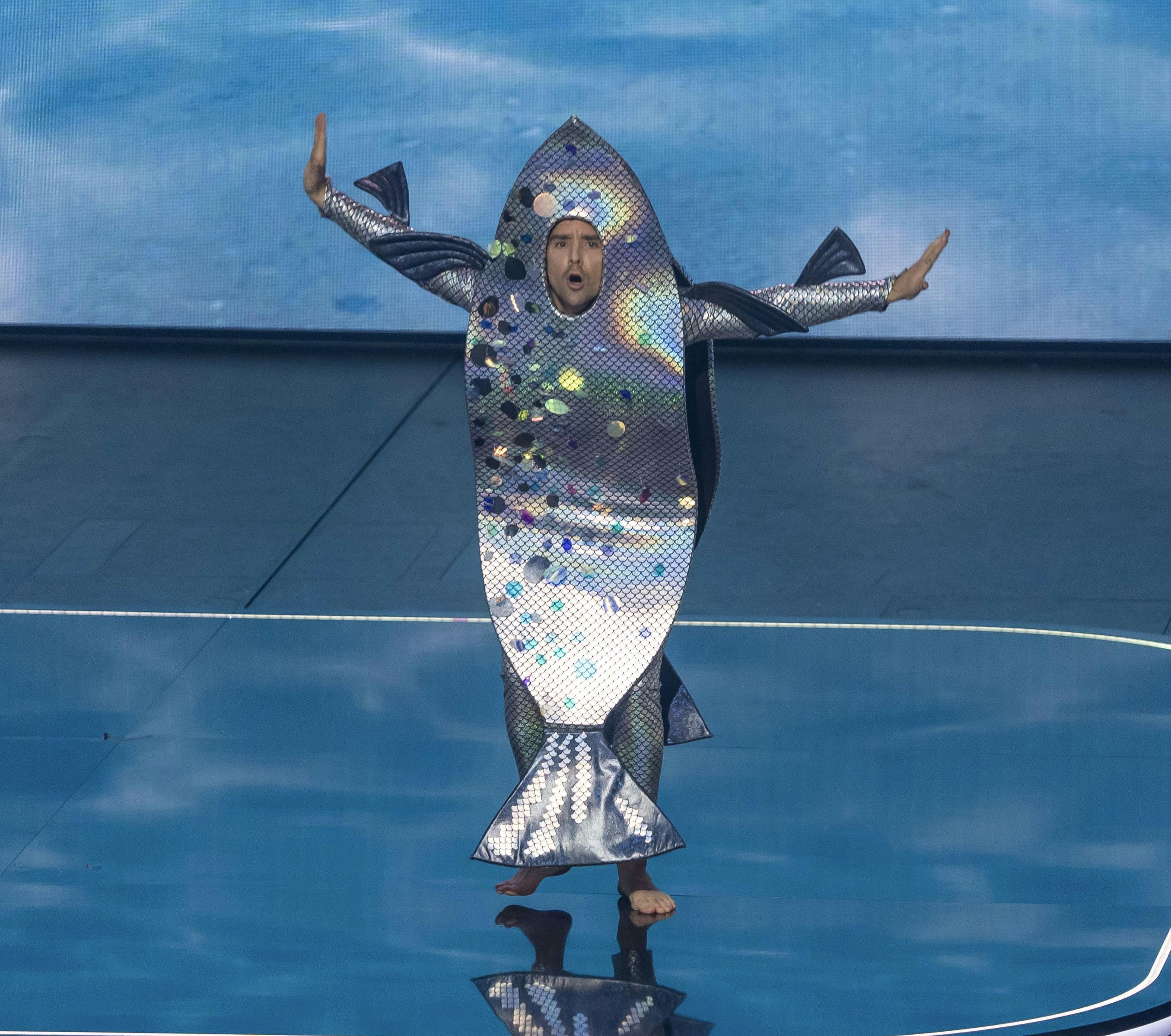 Martin Johannes Larsen i en ørred-dans.