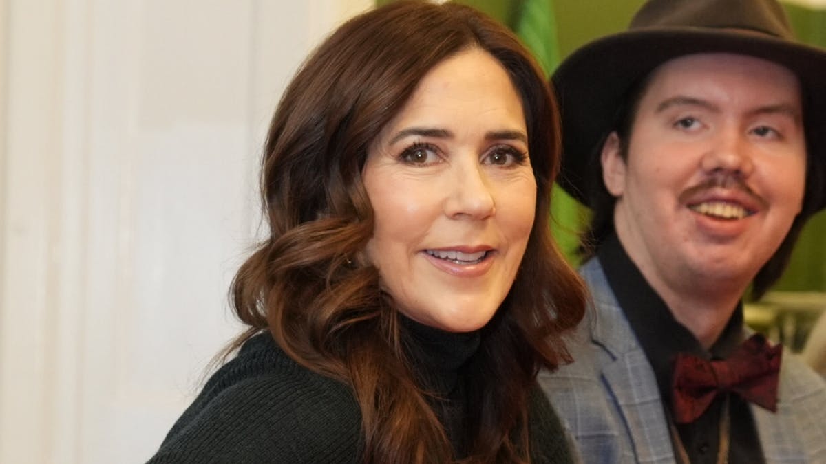 Dronning Mary besøger Ungeherberget Sporløjfen