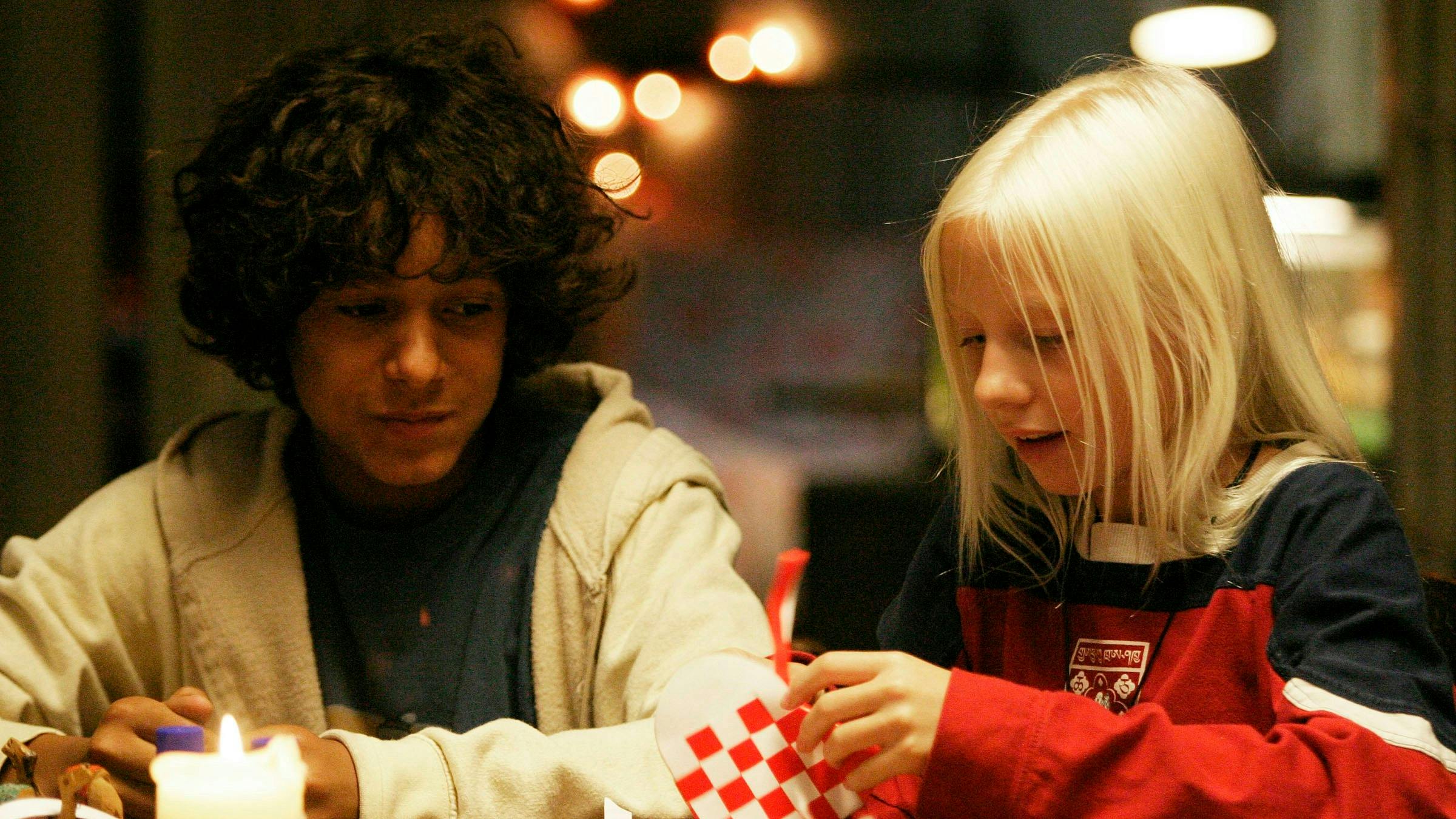 Pernille Kaae Høier ses her i rollen som Josefine i TV 2-julekalenderen "Jesus & Josefine".