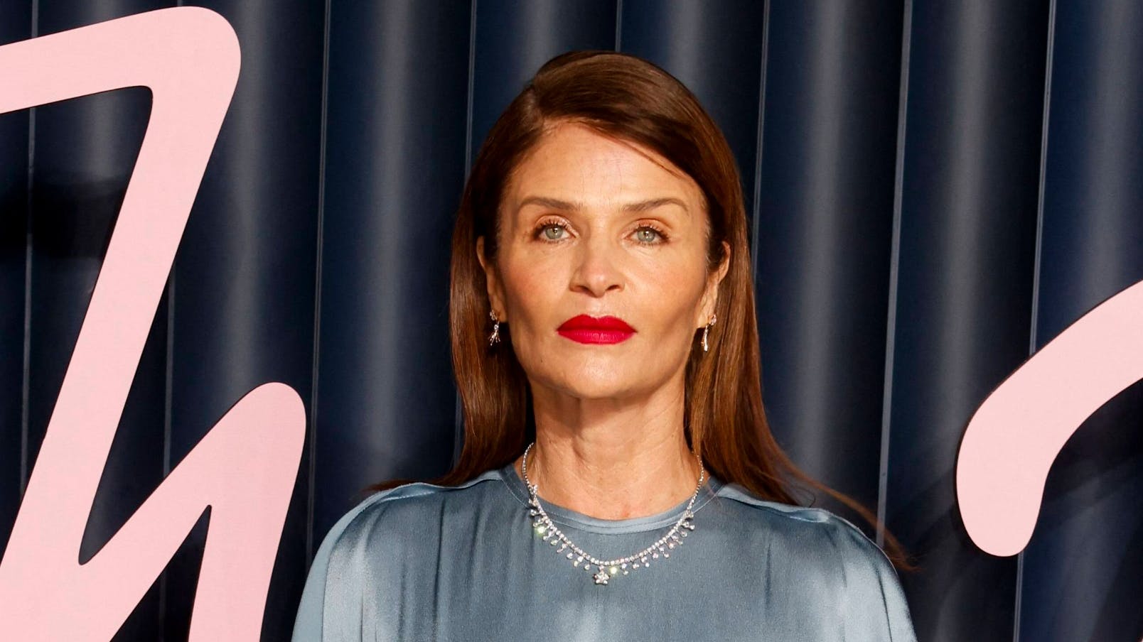 Helena Christensen var mandag til Fashion Awards.
