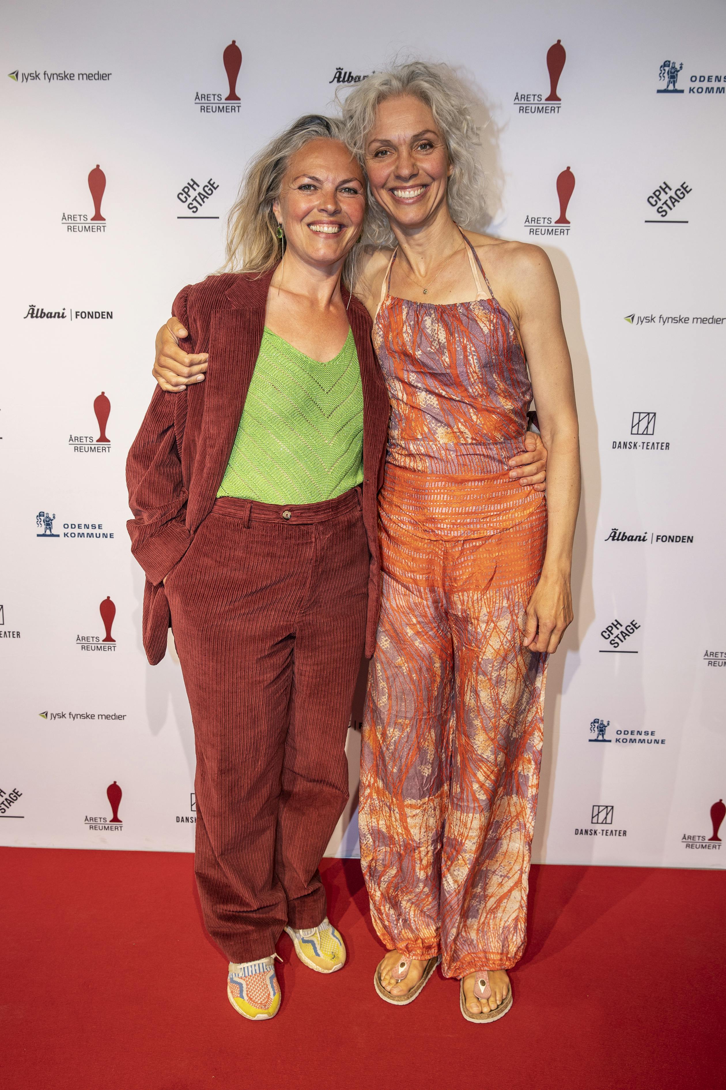 Søstrene Trine og Sofie Pallesen. 