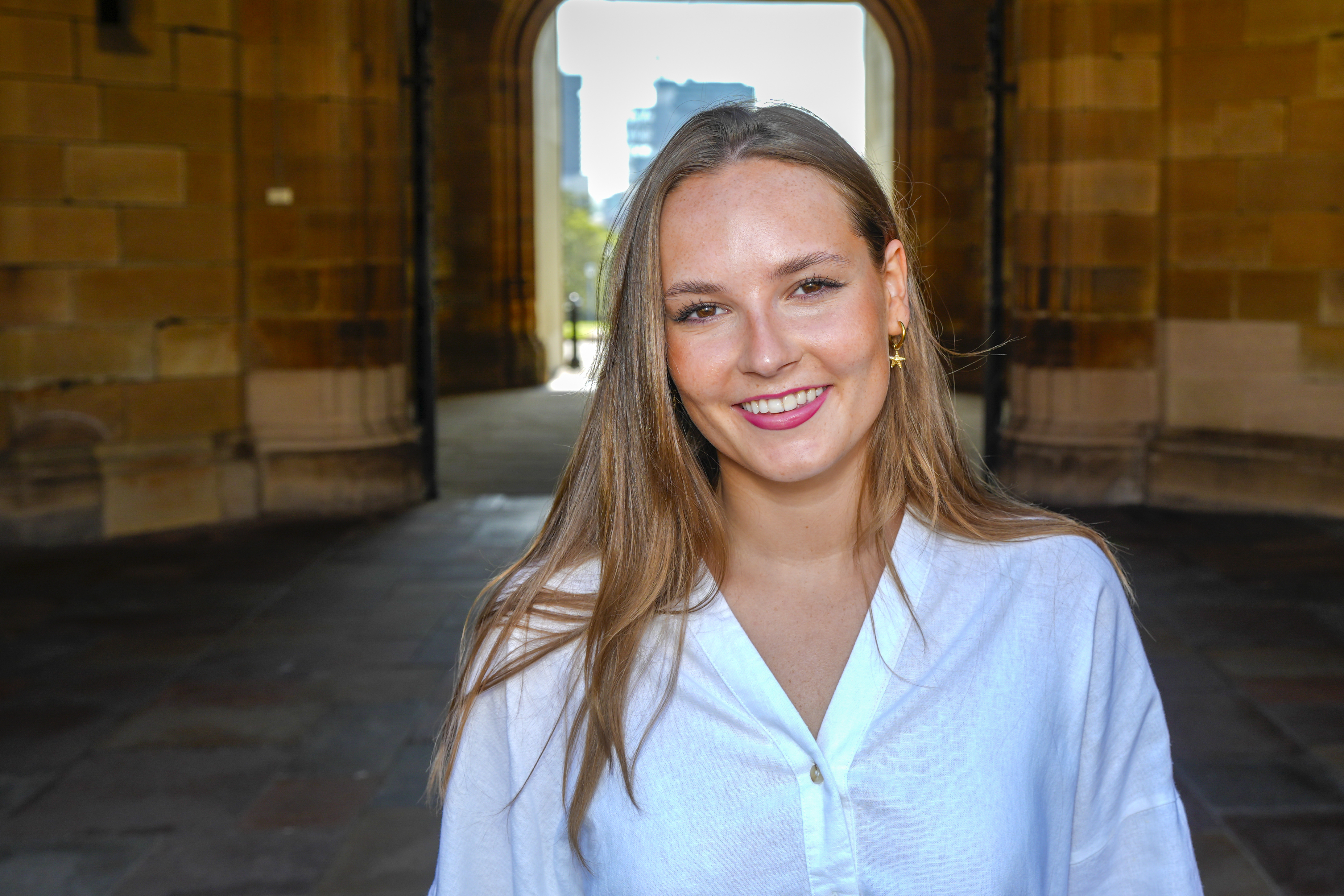 Prinsesse Ingrid Alexandra skal bo i Sydney, Australien de næste tre år, hvor hun skal studere samfundsvidenskab med fokus på internationale forhold og politisk økonomi. 