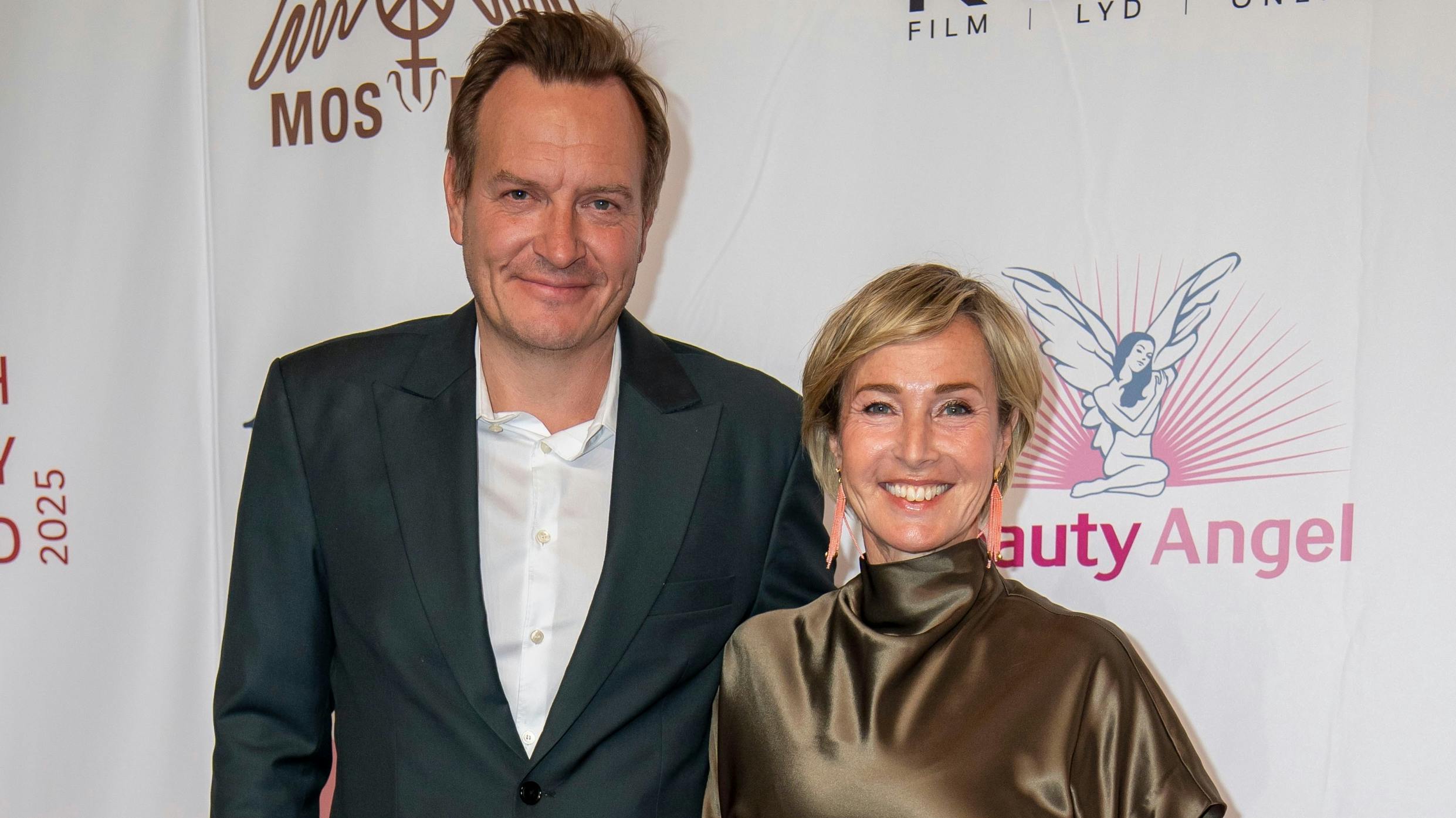 Ægteparret Rasmus Tantholdt og Natasja Crone.