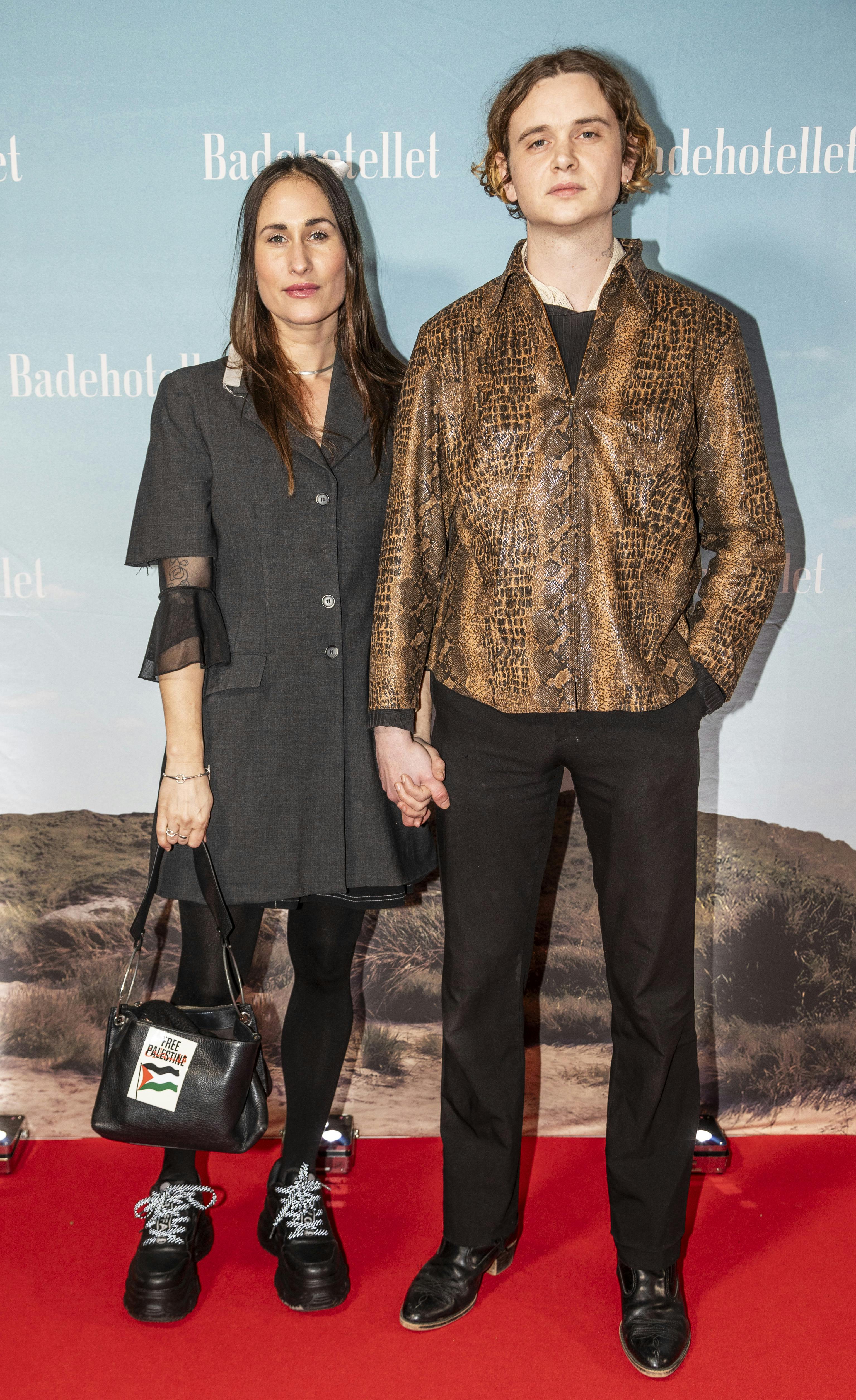 Rosalinde Mynster og manden Jakob Emil Lamdahl.