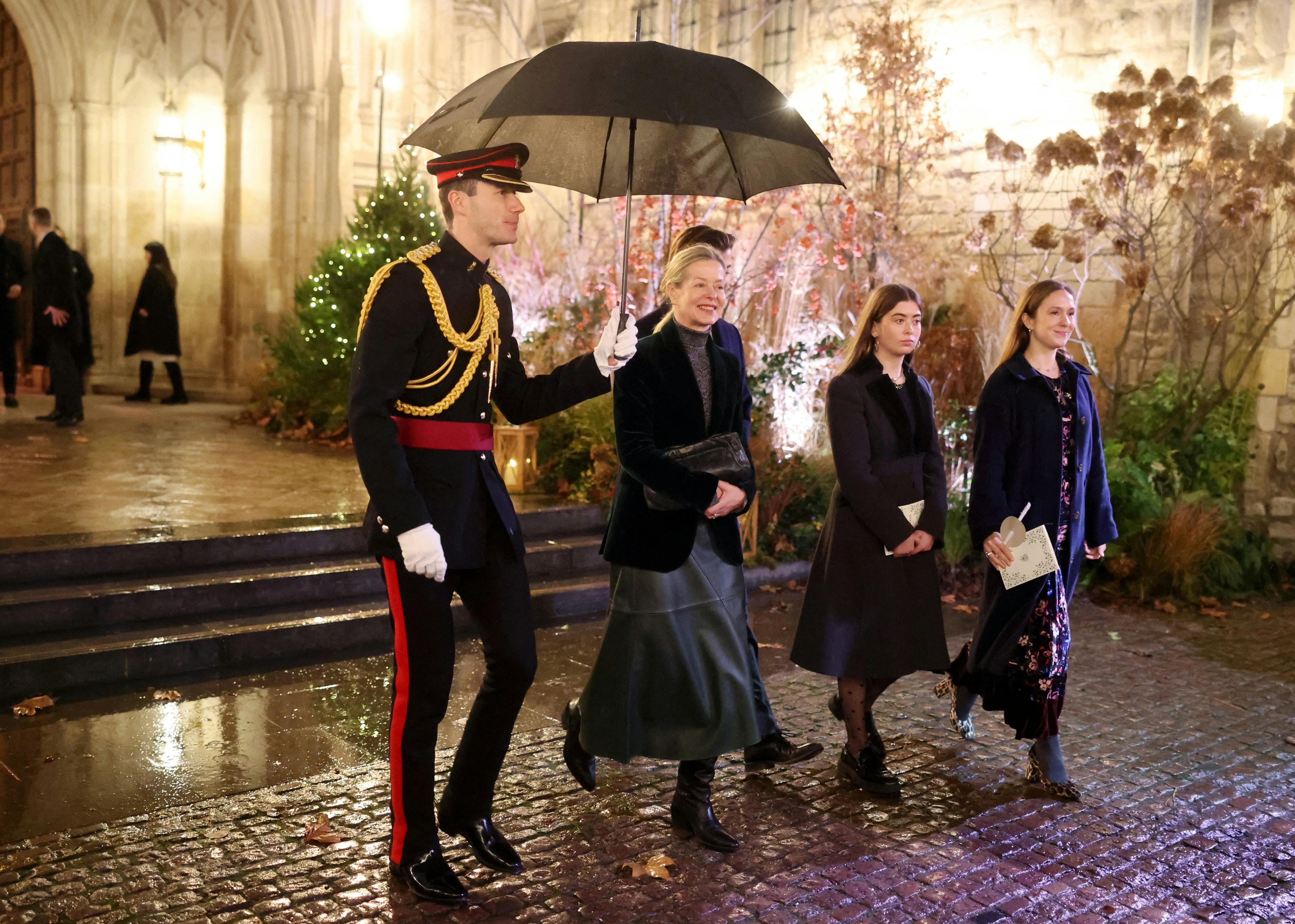 Lady Helen Taylor (tv.) deltog i fredags i julegudstjenesten "Together at Christmas".