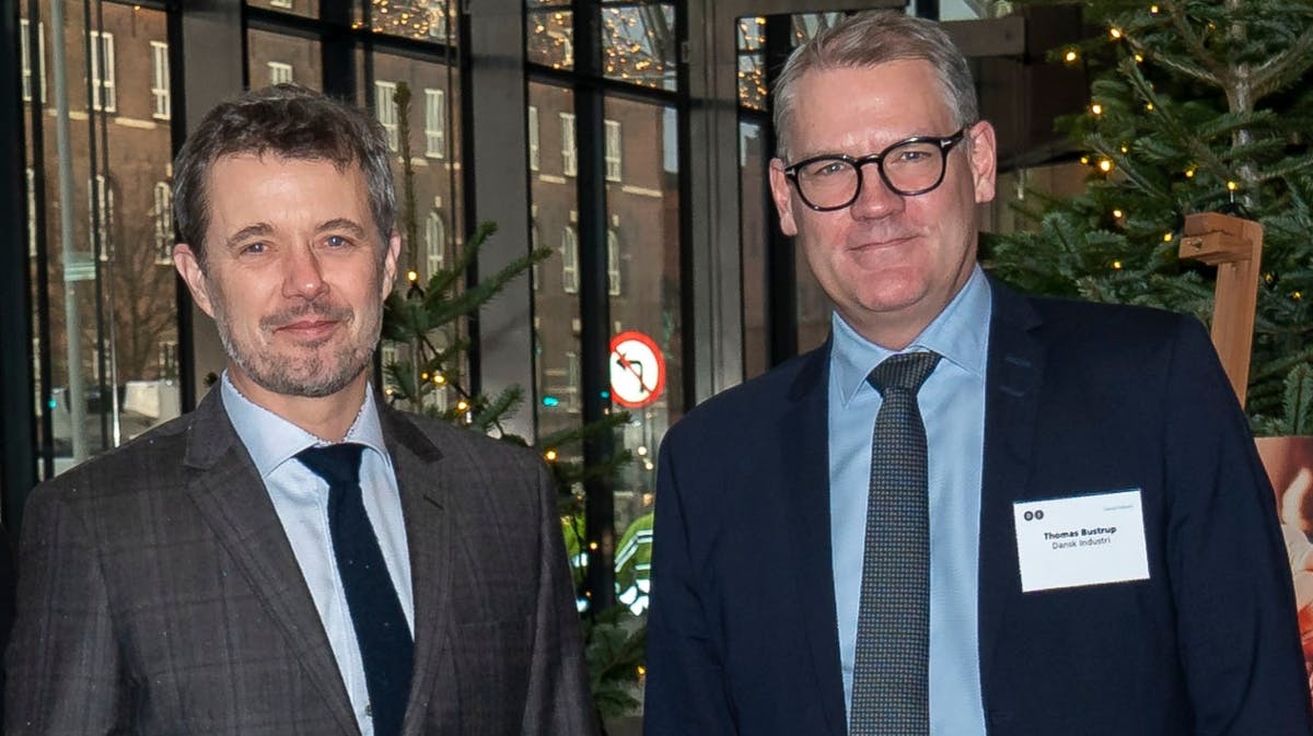 Thomas Bustrup, der er viceadministrerende direktør i Dansk Industri, har returneret sin kongelige orden