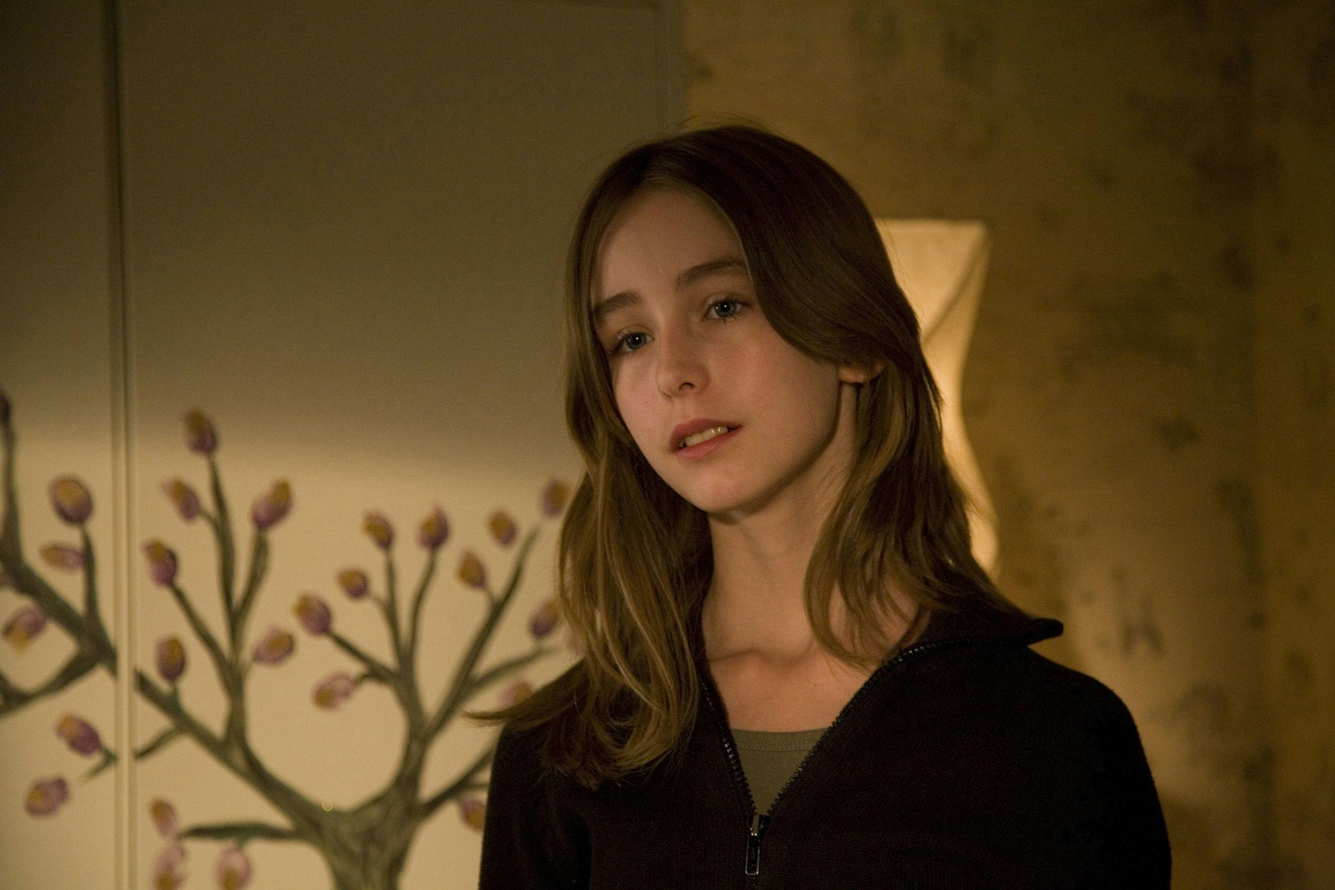 Sarah Juel Werner som Cecilie i "Absalons Hemmelighed", der kan ses lige nu på DRTV.