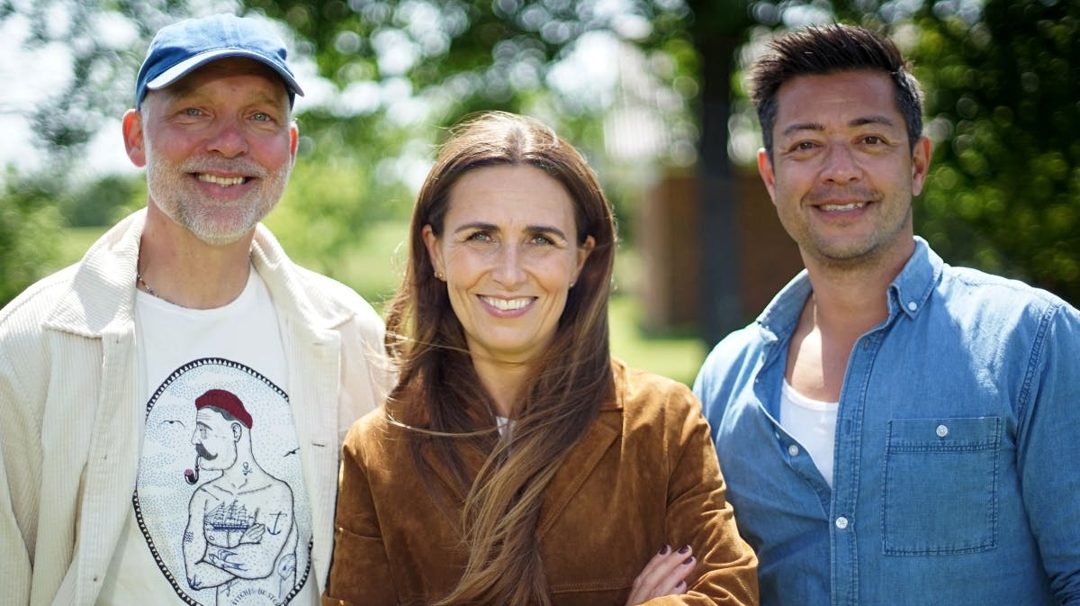 Kalle Thesbjerg, Line Franck og Dennis Lindequist er tilbage med nye afsnit af "I hus til halsen".