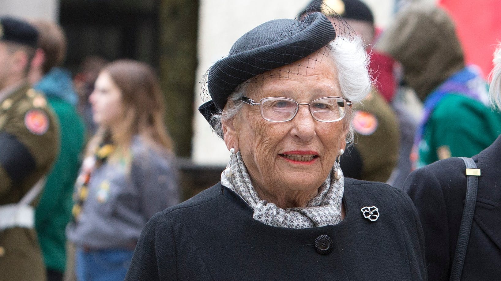 Prinsesse Astrid, Fru Ferner, havde en helt særlig ledsager med til julekoncert.