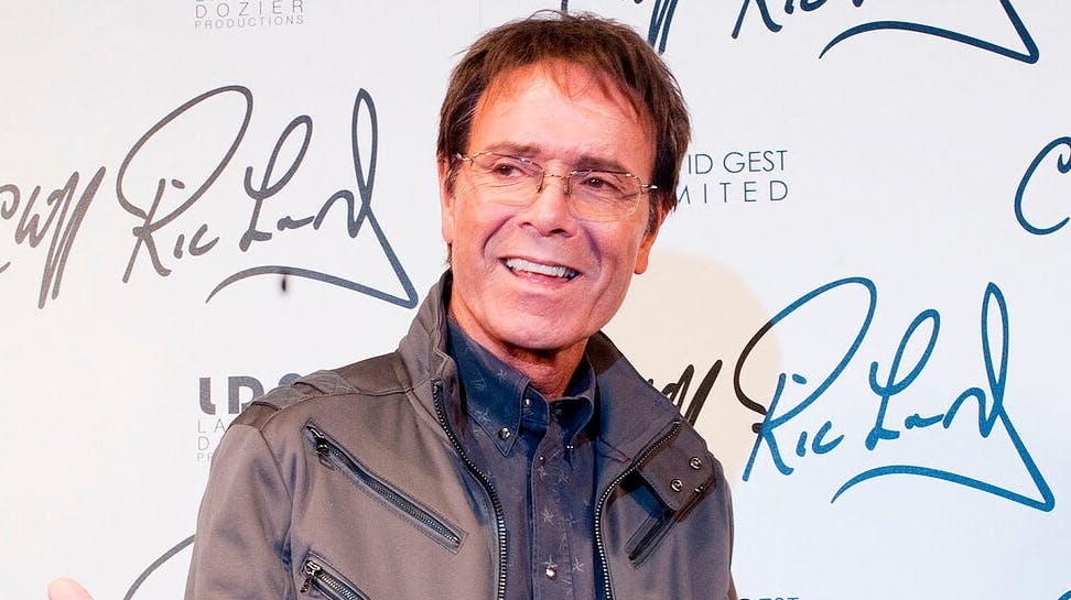 Cliff Richard har været gennem kræftbehandling. 