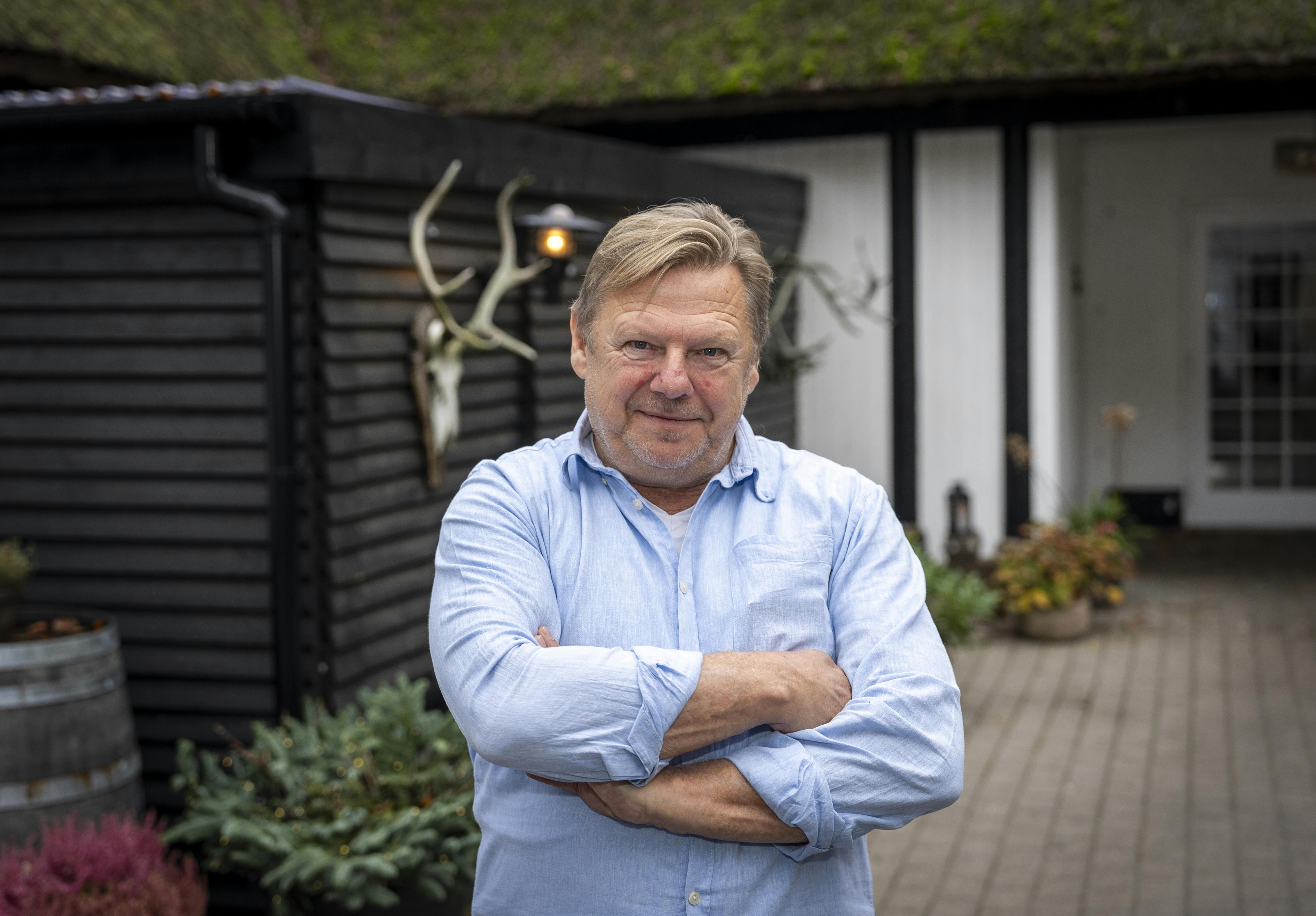 Ulver Skuli Abildgaard spiller Valdes morfar Jens i ”Valdes Jul - Vintermiraklet”.