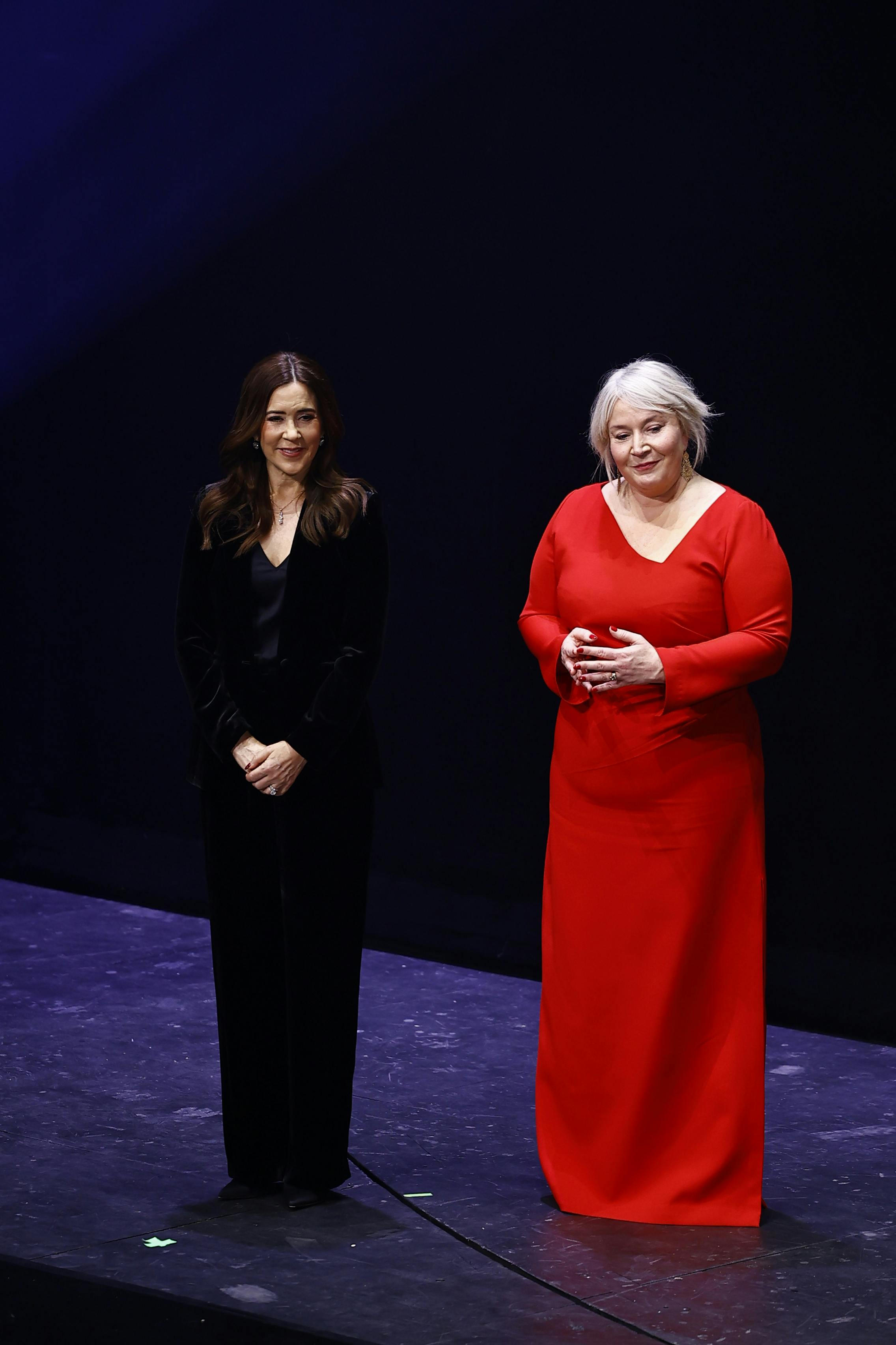 Dronning Mary deltager i Into Change Award & Into Innovation Award i Operaen. KøbenhavnH.M. Dronningen deltager i Into Change Award & Into Innovation Award i Operaen. København, kl. 20.00