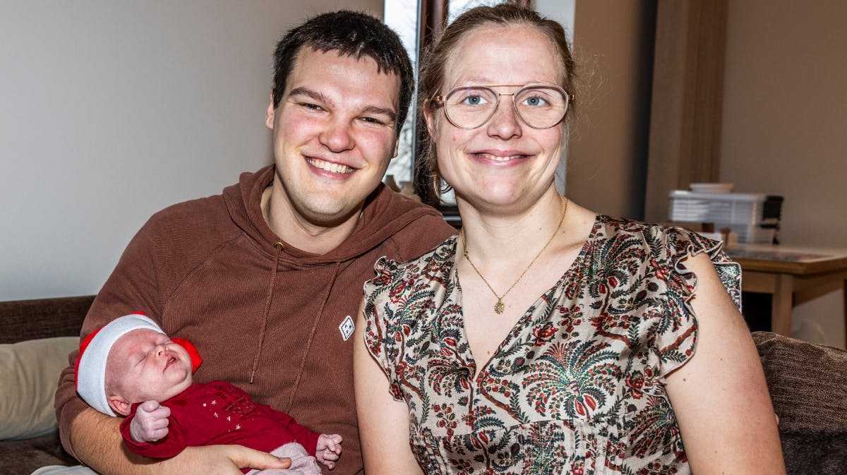 Emma Lund og ægtemanden Anes med deres lille Hannah.