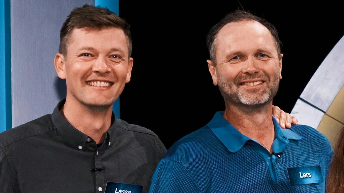 Lasse Svan og Lars Christiansen har begge spillet håndbold i Tyskland og skal nu teste deres viden i "Jo færre jo bedre". 
