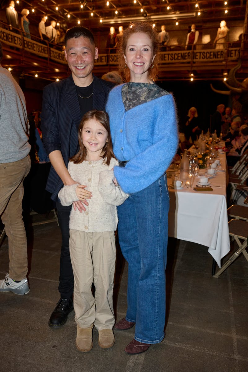 Johanne Louise Schmidt og Thomas Hwan med datteren Allie.