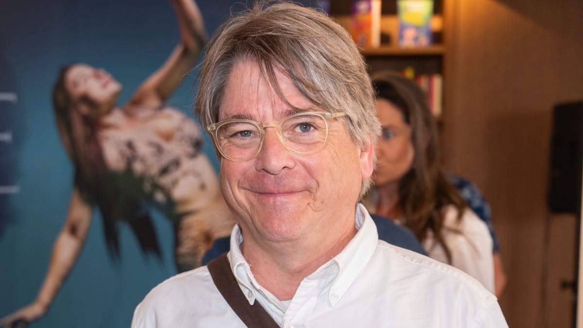 Laver særudgave til ære for Peter Lund Madsen