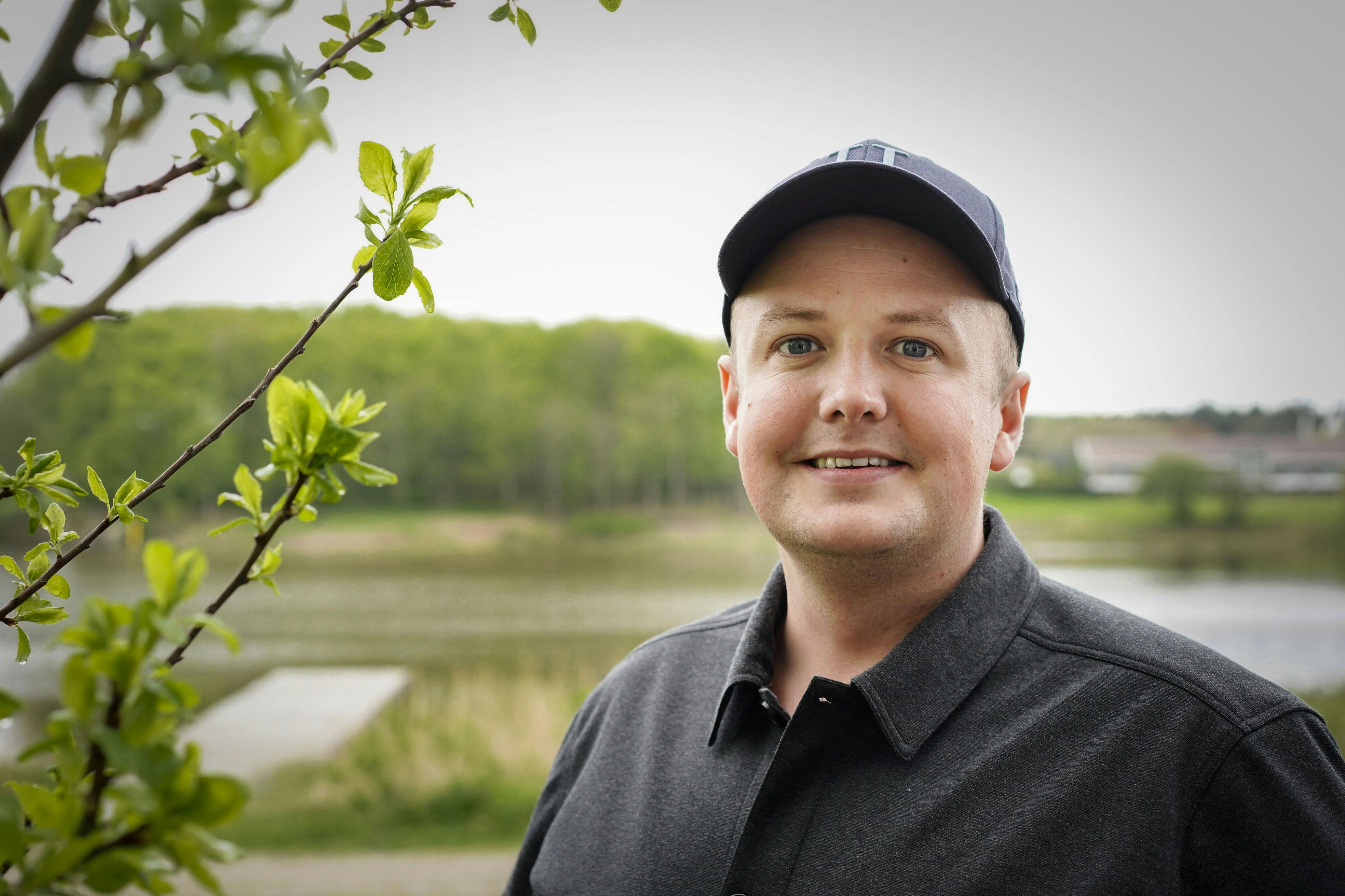 Anders Toft Bro er kendt fra "Fotovognen".