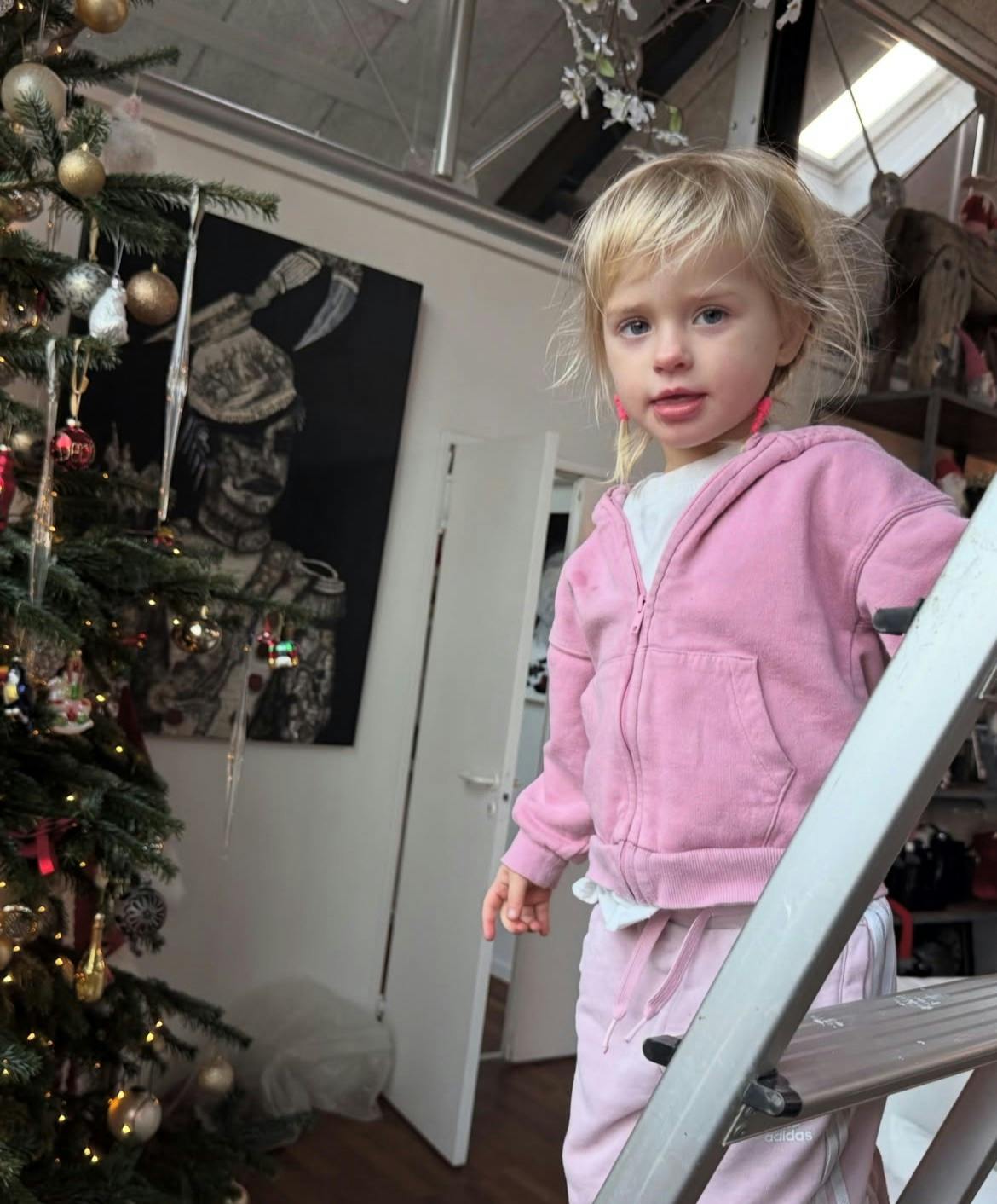 Aura klar til juleaften.