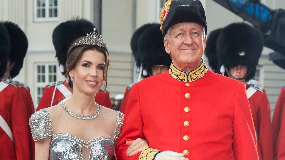 Baronparret Helle og Otto Reedtz-Thott i 2022 ved dronning Margrethes jubilæumsfejring.