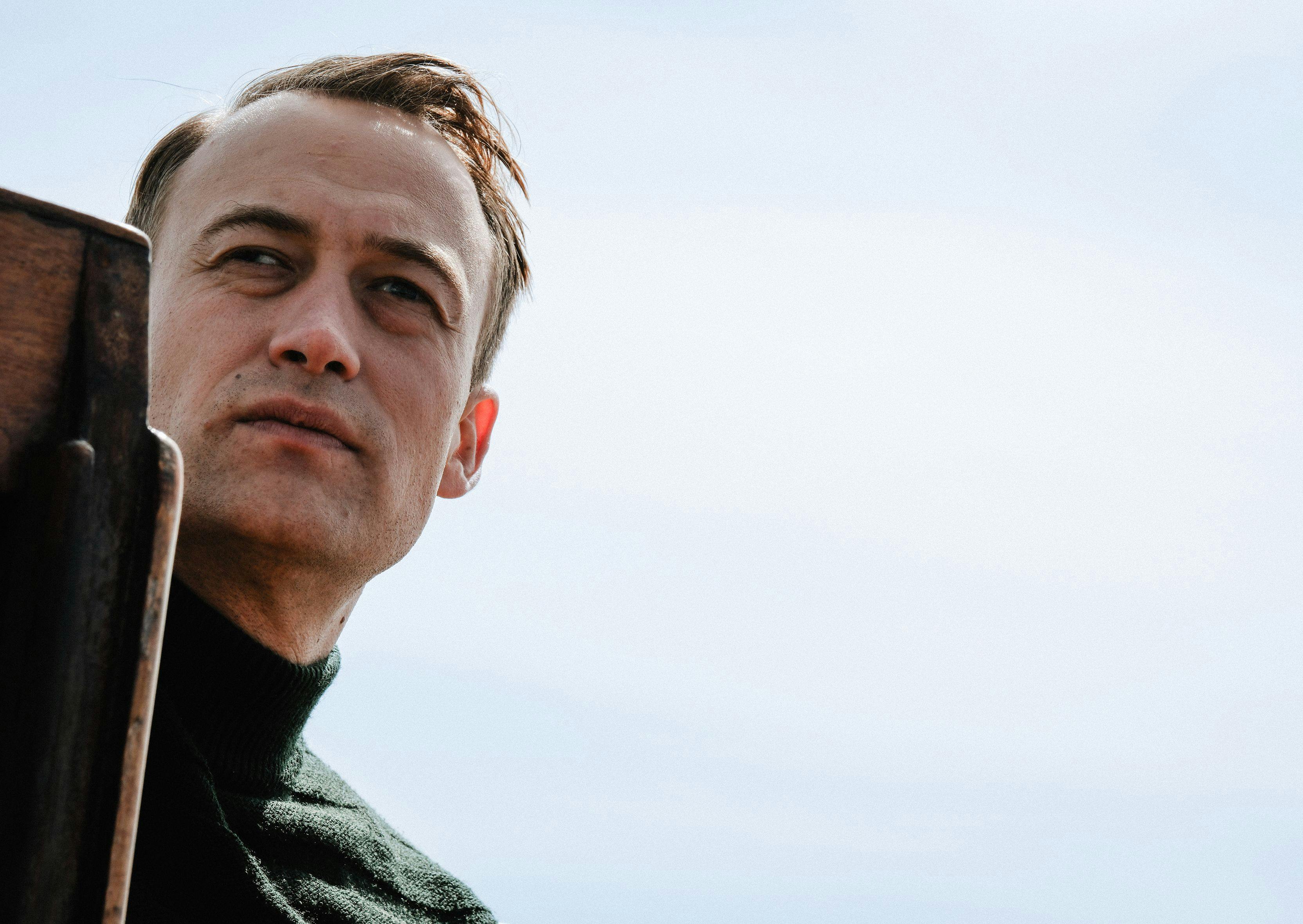 Mærsk (Oscar Giese) drømmer om en dag at træde ind i rederiet - men han lider under, at hans far ikke mener, at han er gjort af det rette stof.