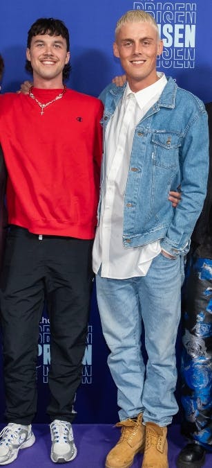 Boris Hiort sammen med Rasmus Andersen, der er Emma Thomsens gode ven. 