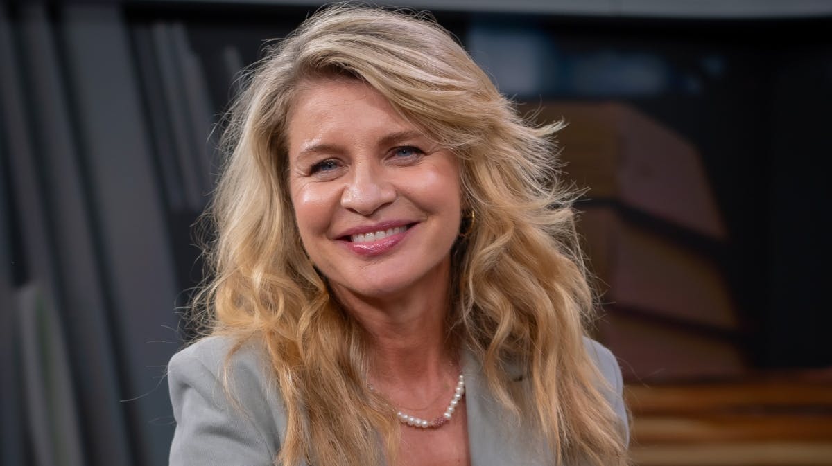 Mille Dinesen viser kæresten frem for første gang