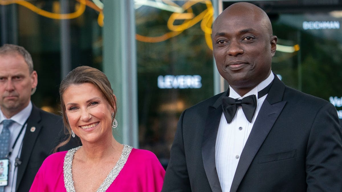 Prinsesse Märtha Louise og Durek Verrett er med i "Insider" på TV 2.