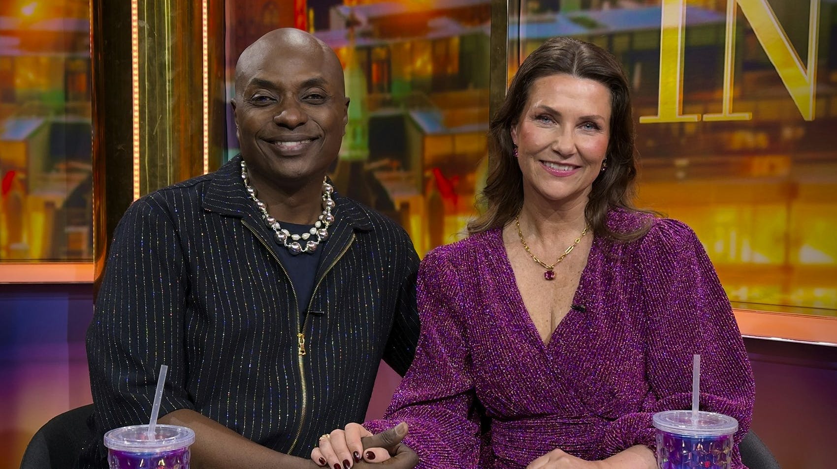 "Insider" med Märtha Louise og Durek Verrett kan ses på TV 2 Play.