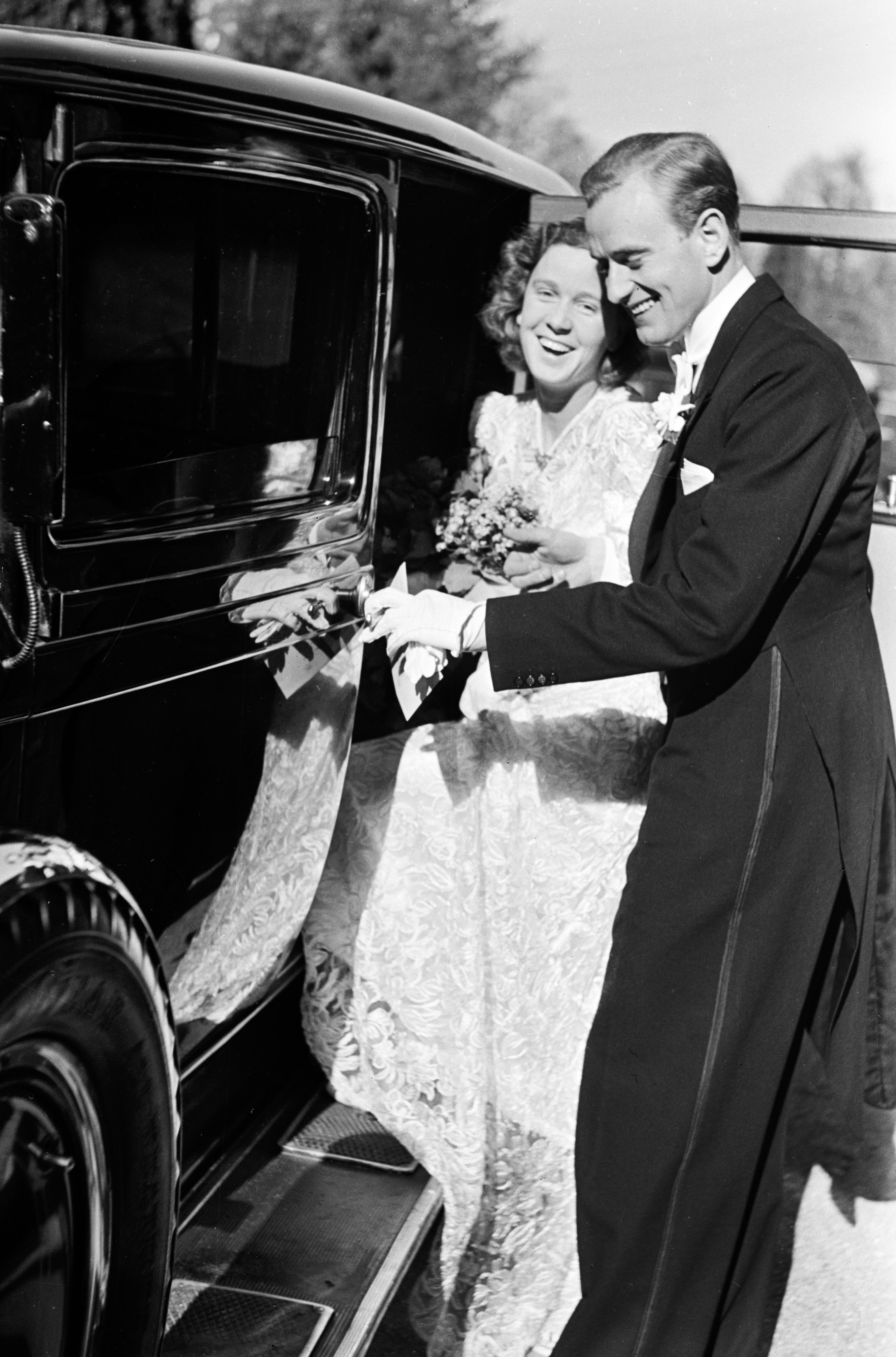 Emma og Mærsk McKinney Møller på deres bryllupsdag.