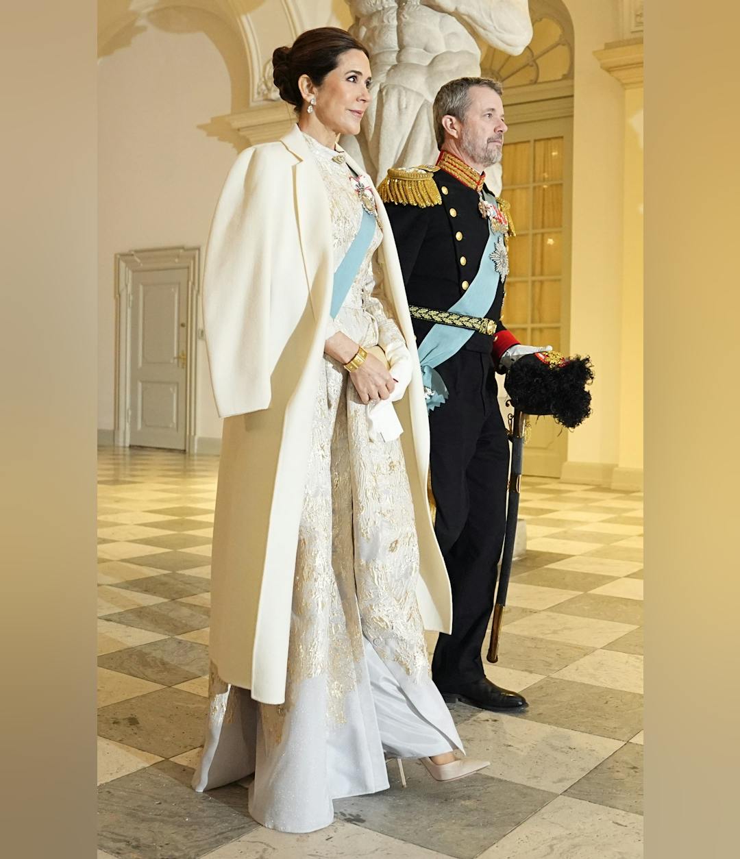 Король и королева Дании устроили новогодний приём для офицеров во дворце https://imgix.billedbladet.dk/2026-01-06/_JSU4767-%281%29.jpg?auto=format,compress&fit=fill&crop=faces,entropy&ar=474:550&fill=blur&w=1080 Король и королева Дании устроили новогодний приём для офицеров во дворце https://imgix.billedbladet.dk/2026-01-06/_JSU4767-%281%29.jpg?auto=format,compress&fit=fill&crop=faces,entropy&ar=474:550&fill=blur&w=1080