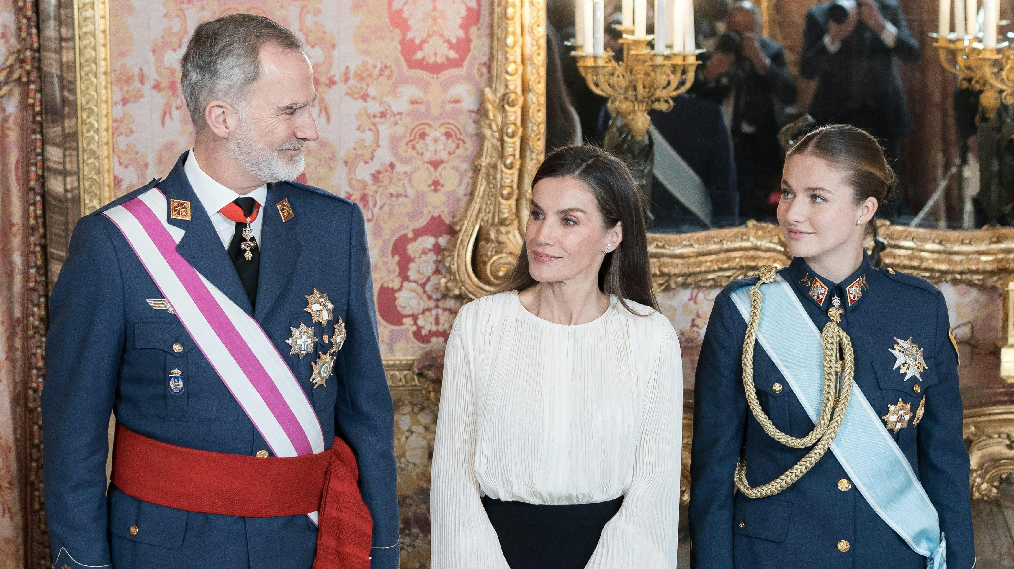 Kong Felipe, dronning Letizia og prinsesse Leonor til Pascua Militar den 6. januar 2026.