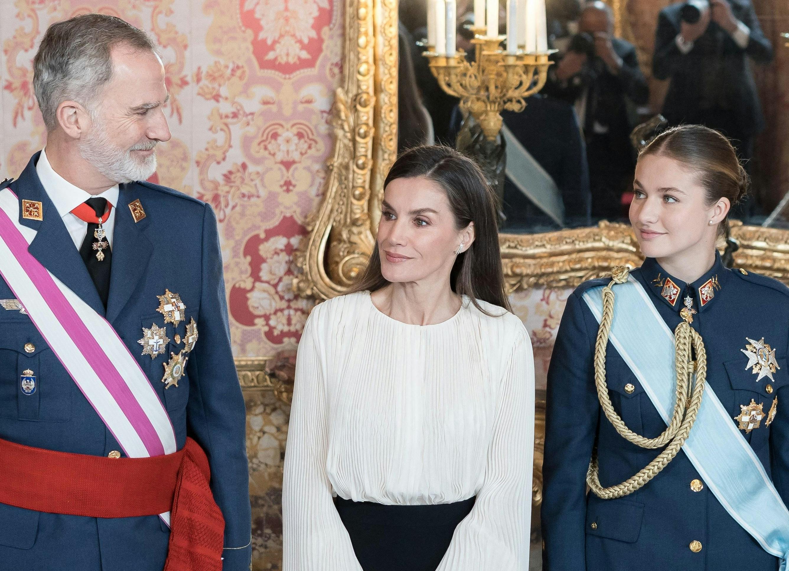 Kong Felipe, dronning Letizia og prinsesse Leonor til Pascua Militar den 6. januar 2026.