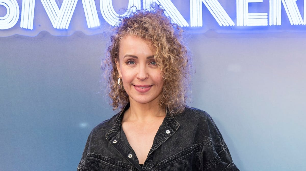 Julie Ølgaard fortæller, hvorfor hun går i parterapi med sin mand.