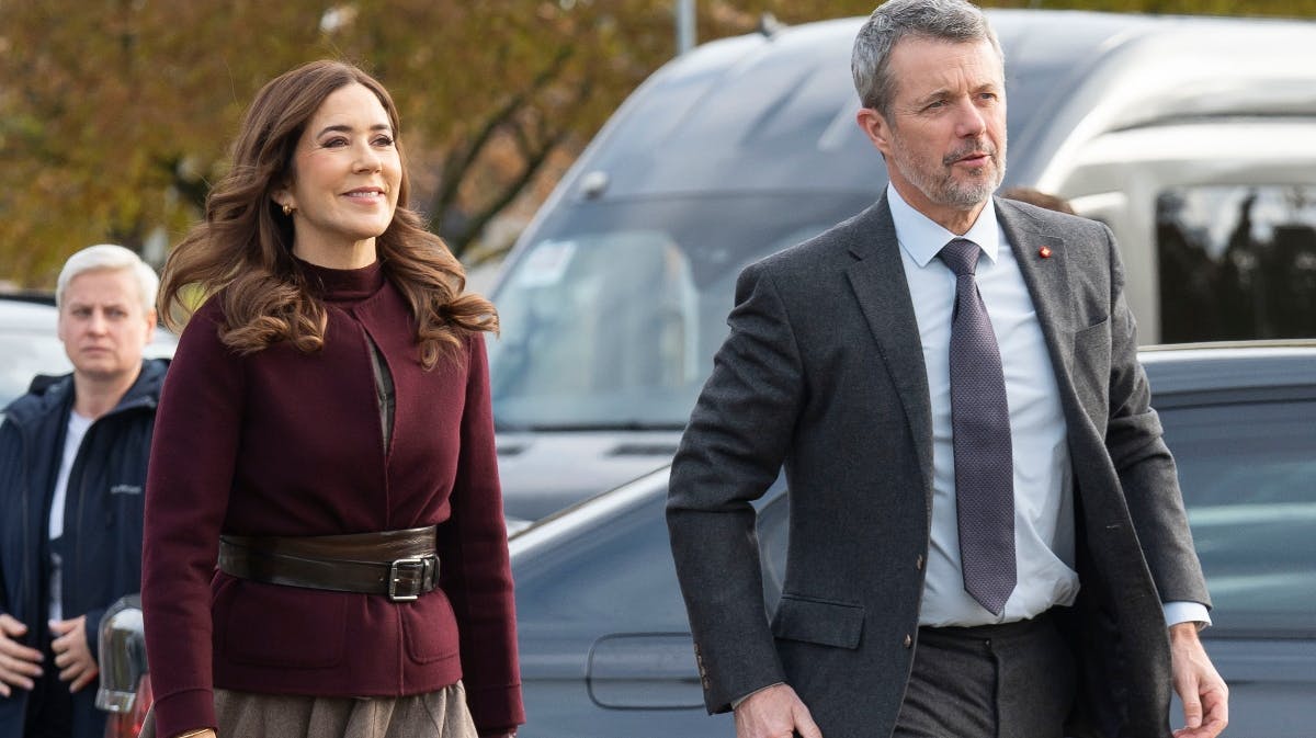 Dronning Mary og kong Frederik har forladt Danmark
