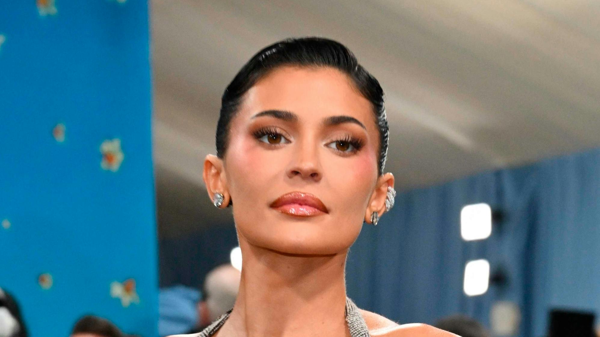 Kylie Jenner så forrygende ud til Golden Globes. Her ses hun til et andet arrangement. 